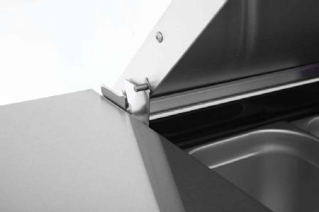 TABLE PREPARATION A PIZZAS 3 PORTES X12 BACS GN 1/3 - Atosa - MPF8203GR