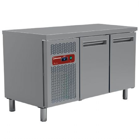Table desserte réfrigérée ventilée 2 portes pleines GN 1/1 260 L positive - Diamond Promo - MR2/R2 Table desserte réfrigérée ventilée 2 portes pleines GN 1/1 260 L positive - Diamond Promo - MR2/R2