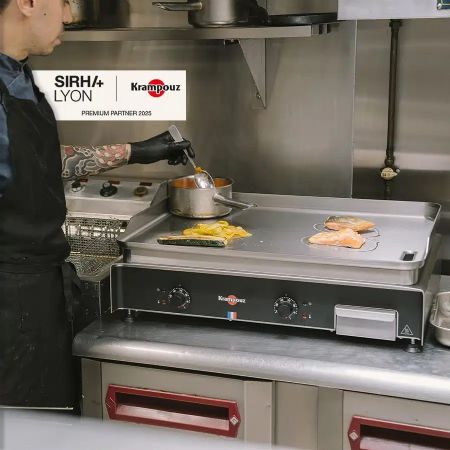 Plancha professionnelle électrique monophasée à poser inox lisse 2 zones 64,2 x 44,2 cm 2 x 2,7 kW largeur Confort - Krampouz - PCLA2AA-KR