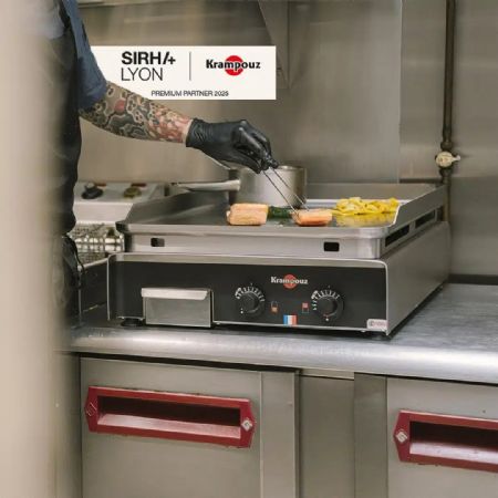 Plancha professionnelle gaz à poser inox lisse 2 zones 44,2 x 64,2 cm 2 x 2,9 kW profondeur Confort - Krampouz - PCPR2MA-KR