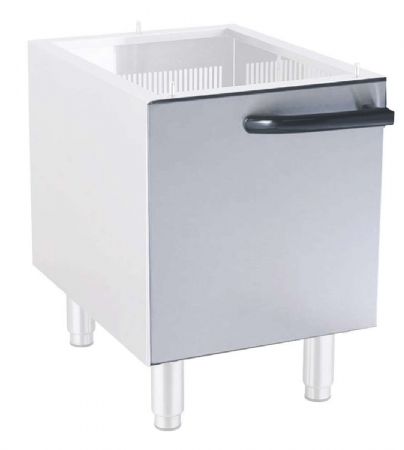 Porte pour soubassement
