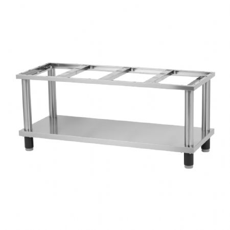 Soubassement ouvert en inox avec châssis ajouré
