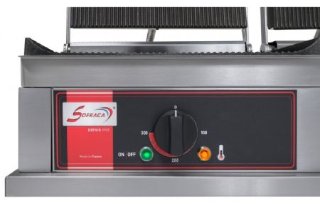 Grill panini professionnel double fonte 4 plaques rainurées - Sofraca - PPM2