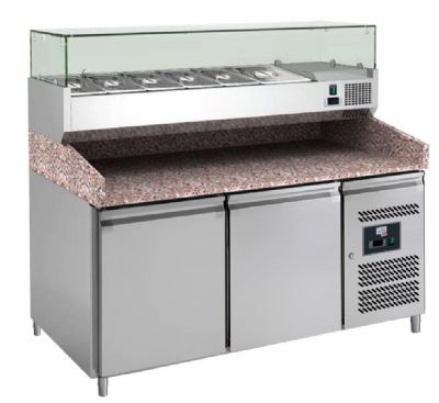Meuble  pizzas dessus granit +2/+8c avec2portes600x400 et saladette  ingrdients au dessus