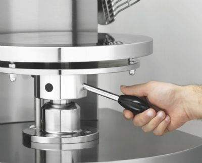 Formeuse à pizza 45cm sans bord - 560x710x860