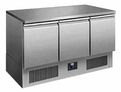 Table desserte rfrigreinoxcentrale+2/+8c avec 3 portes - 368 litres