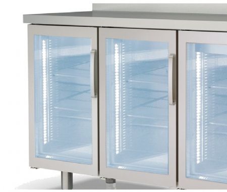 Table inox adossée froid positif avec 4 portes vitrées GN 1/1 - 2245x700x850 mm