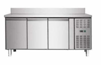 Table desserte rfrigre avec dosseret 3 portes -2 / +8c - 417L