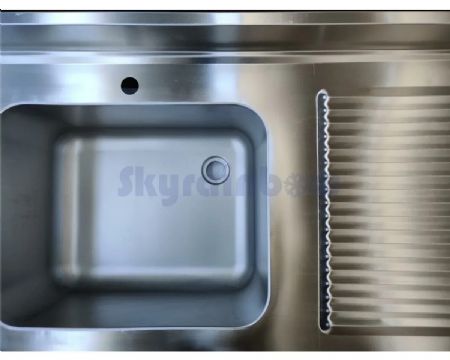 Plonge Inox - 1 Bac - égouttoir à droite, 1400 x 700 x850 mm - Skyrainbow - THSTR147BL1