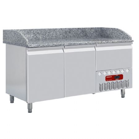 Meuble à Pizzas plan de travail en granit, 2 portes pleines et 1 tiroir neutre 4 bacs 600x400 - Diamond Promo - TP23/P9