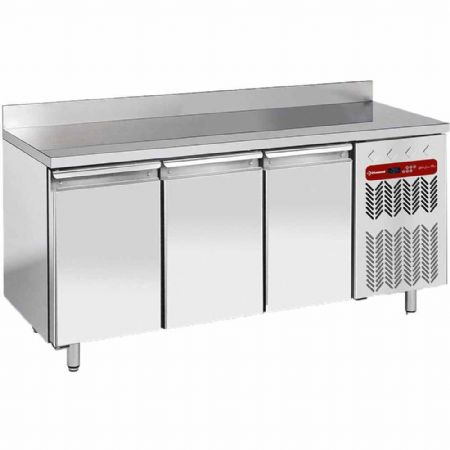 Table négative murale ventilée 3 portes pleines 550 L - Diamond - TP3B/HA-R2