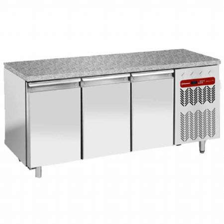 Table négative ventilée 3 portes pleines EN 600x400 mm avec top en granit - Diamond - TP3B/HG-R2