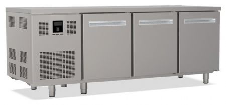 Tour réfrigéré positif professionnel 3 portes avec dessus inox capacité 9 grilles par porte +2/+8 °C - Nosem - TP3PC