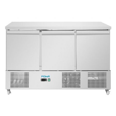 Table r�frig�r�e en inox trois portes battantes de 2 � 8�C - 400 litres