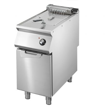 Friteuse cuisine pro profondeur 900 triphasé 1 cuve 15 L 10.2 kW - Virtus - VS9040FRE15 Friteuse cuisine pro profondeur 900 triphasé 1 cuve 15 L 10.2 kW - Virtus - VS9040FRE15