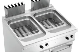 Photo 4 - Friteuse professionnelle profondeur 700 gaz 700, l800, 2x15l, gaz, sur pied, 2 cuves de 15 l, 30 kw - bartscher - 2859271 - Bartscher - 2859271