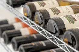 Photo 4 - Étagère à vin professionnelle 5 tablettes chromées 910x355x1405 mm - bartscher - 601261 - Bartscher - 601261