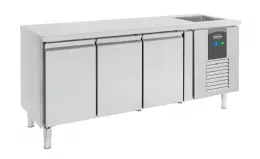 Table desserte réfrigérée 3 portes pleines 580 L positive - Combisteel - 7450.0215