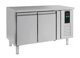Table desserte réfrigérée 2 portes pleines 190 L positive - Combisteel - 7450.5000 Table desserte réfrigérée 2 portes pleines 190 L positive - Combisteel - 7450.5000