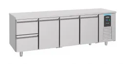 Table desserte réfrigérée 3 portes pleines 2 tiroirs 632 L - Combisteel - 7489.5525 Table desserte réfrigérée 3 portes pleines 2 tiroirs 632 L - Combisteel - 7489.5525