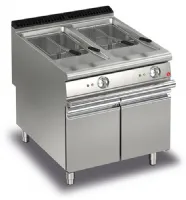 Friteuse cuisine pro gaz - 23 x 2 L - Largeur 800 mm - Gamme QUEEN 900 - Baron - 90QFRIG823 Friteuse cuisine pro gaz - 23 x 2 L - Largeur 800 mm - Gamme QUEEN 900 - Baron - 90QFRIG823