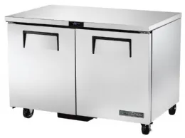 Congélateur sous comptoir 2 portes négatif 376 L - True - FB011 - True - FB011 Congélateur sous comptoir 2 portes négatif 376 L - True - FB011 - True - FB011