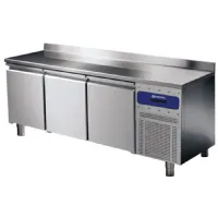 Tour réfrigéré pâtissier positif 3 portes 600x400 mm avec plan en inox et dosseret - virtus - bnz0043pi - Virtus group - BNZ0043PI Tour réfrigéré pâtissier positif 3 portes 600x400 mm avec plan en inox et dosseret - virtus - bnz0043pi - Virtus group - BNZ0043PI