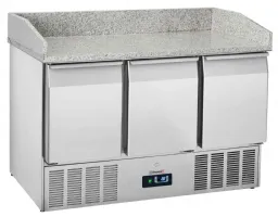Meuble à Pizzas Desserte réfrigérée avec dosseret 3 portes GN 1/1 - Casselin - CDRD3PG Meuble à Pizzas Desserte réfrigérée avec dosseret 3 portes GN 1/1 - Casselin - CDRD3PG