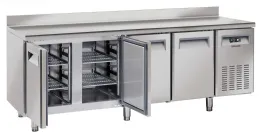 Table desserte réfrigérée avec dosseret 4 portes 345 L - Casselin - CTARD4P