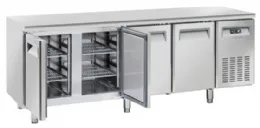 Table réfrigérée négative 4 portes pleines pour plateaux 325x410 485 L - Coolhead - SF 4100 Table réfrigérée négative 4 portes pleines pour plateaux 325x410 485 L - Coolhead - SF 4100