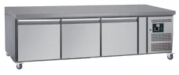 Soubassement réfrigéré inox positif 3 portes gn 1/1, 255 l, sur roulettes - l2g - u-gn3100tn - L2g - U-GN3100TN Soubassement réfrigéré inox positif 3 portes gn 1/1, 255 l, sur roulettes - l2g - u-gn3100tn - L2g - U-GN3100TN